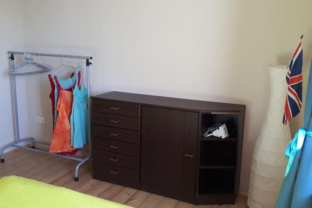 Private Room In Our Home With Free Vvo Ticket & Cats Pirna Extérieur photo
